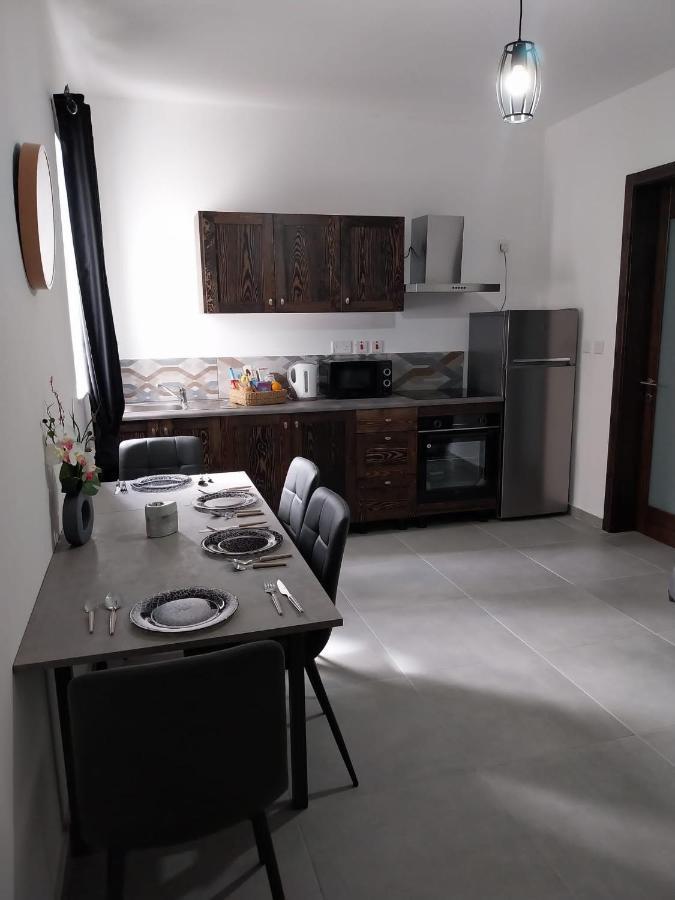 St Gaetan Accomodation 6B Hamrun Luaran gambar